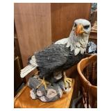Resin bald eagle statue 20ï¿½ tall