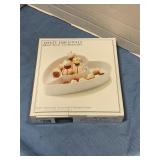 Sectioned server with toothpick holder