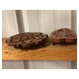 Decorative trivets (2)