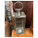 Candle holder