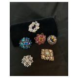 6 costume broaches