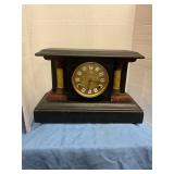 Vintage wooden mantle clock