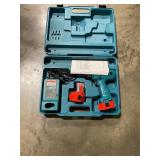 Makita battery drill w/charger