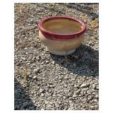 Ceramic flower pot