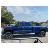 2004 GMC 2500 Diesel 4x4 248,xxxmiles LONG BED