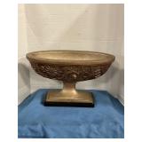Decorative medium size display dish
