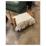Antique wooden babydoll bed