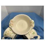 Vintage Daisy cream/sugar container with bowl