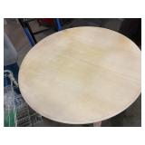 47' round table
