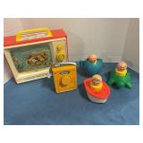 Fisher Price vintage TV, Radio & Floating bath toy