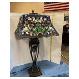 Vintage 28' Tiffany style table lamp