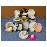 13 assorted tea cups w/saucers