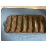 Cast iron cornbread pan