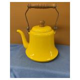 Tea kettle