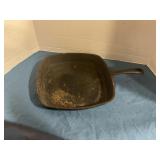 Cast iron square skillet