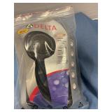 Delta handheld shower head