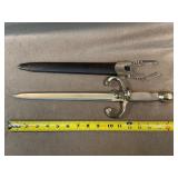 Renaissance dagger with belt chain