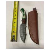 Damascus steel knife with sheath