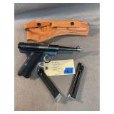 Ruger Mark II Pistol 22LR w/reference book&holster