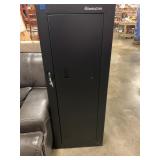 Sentry Safe Metal Gun safe holds 12 guns