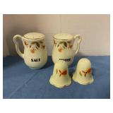 Jewel Tea salt and pepper shakers