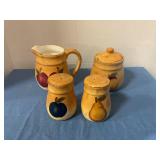 Apple/pear design salt/pepper & sugar/ creamer set