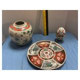 Plate, ginger jar & porcelain egg