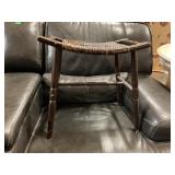 18ï¿½x12ï¿½x17ï¿½ antique woven stool