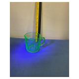 Uranium depression glass measuring cup