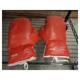 16OZ BOXING GLOVES