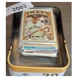 TIN OF VINTAGE MLB CARDS