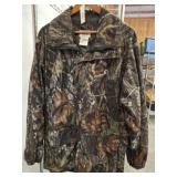 MOSSY OAK LARGE JACKET