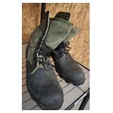 MILITARY 10R BOOTS