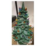 VINTAGE CERAMIC LIGHTED CHRISTMAS TREE 12IN