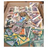 SPORTS COLLECTOR CARDS ASSORTED