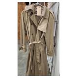WORTHINGTON TRENCH COAT 18A