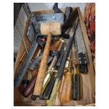 GROUP OF HAND TOOLS