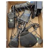 MOTOROLA WALKIE TALKIES