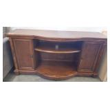 2 DOOR WOODEN MEDIA STAND