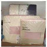 PILLOW CASES AND SHEET SETS