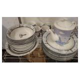LIGHT HOUSE DISH SET