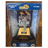 SPORTS CHAMPION NHL LEMIUX PEWTER FIGURINE