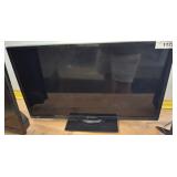 SANSUI 24 IN TV ON STAND, NO REMOTE