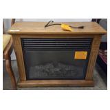 ELECTRIC FIREPLACE STYLE HEATER IN