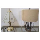 2 TABLE LAMPS