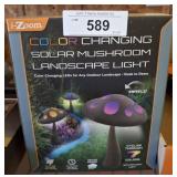 I ZOOM COLOR CHANGING LANDSCAPE LIGHT