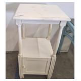 2 TIER 1 DOOR ACCENT TABLE