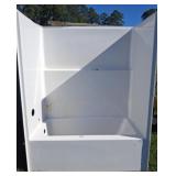 1 PC FIBERGLASS SHOWER/TUB