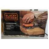 BLACK AND DECKER SANDER