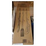 DYNAGLO BBQ TOOLS
